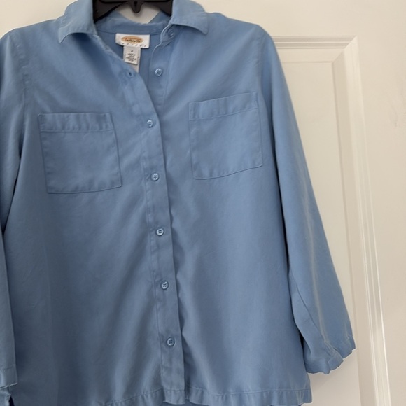 Talbots Women’s Blue Button-Down Blouse - Picture 4 of 5